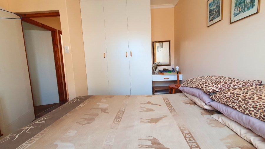 3 Bedroom Property for Sale in Heiderand Western Cape